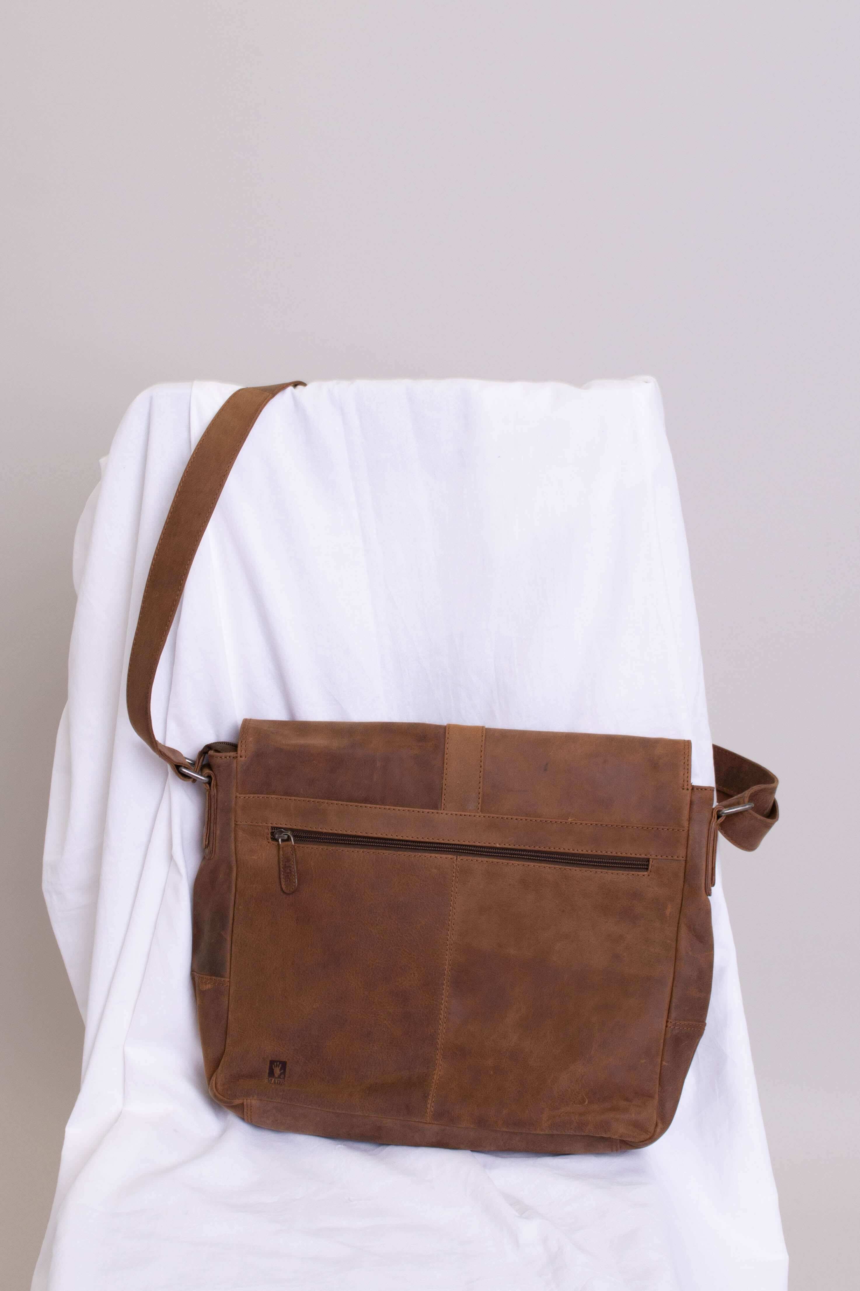 Adrian Klis 2751, Messenger Bag, Buffalo Leather - Image 8