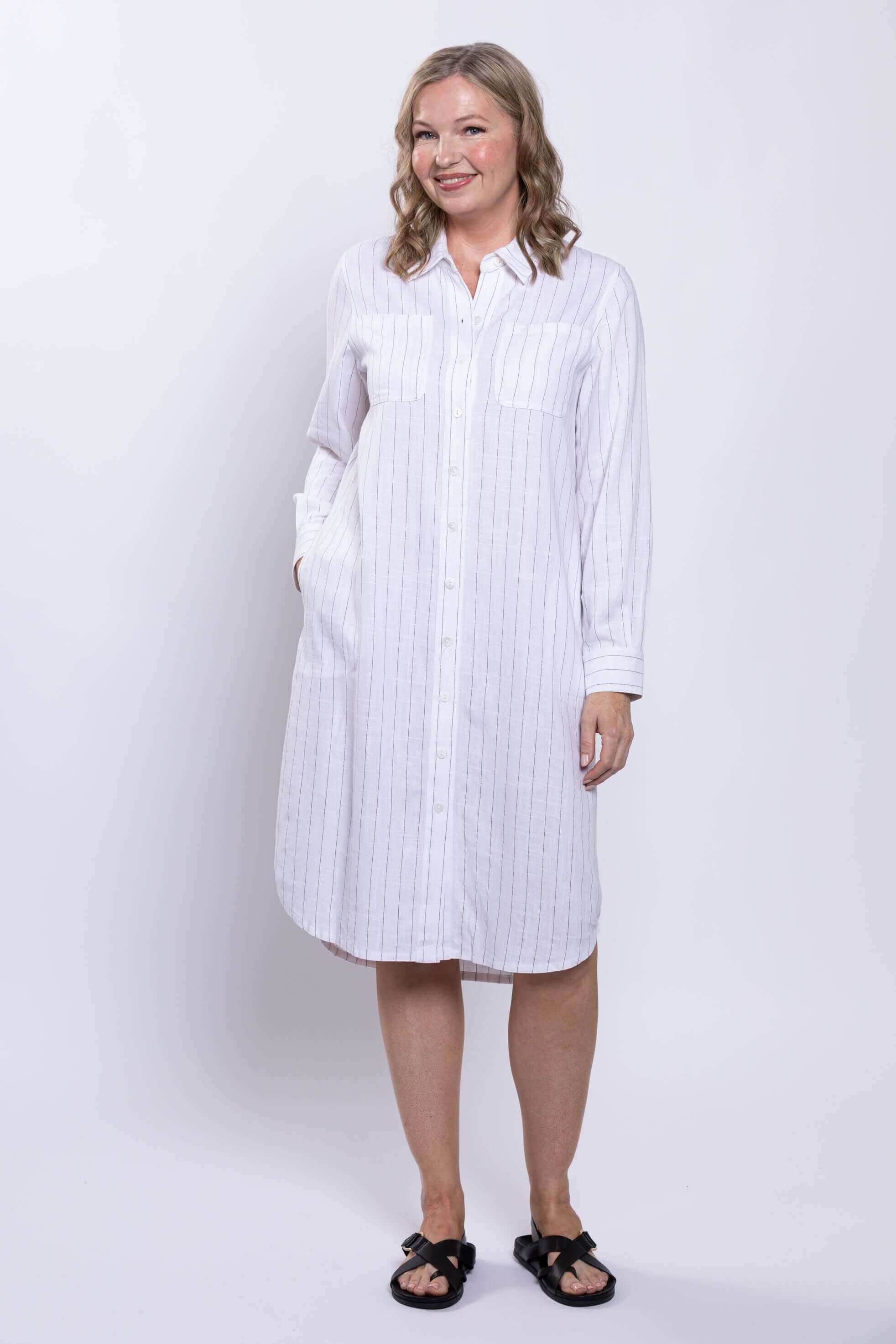 Anka Duster, White Stripe, Linen Bamboo - Image 4