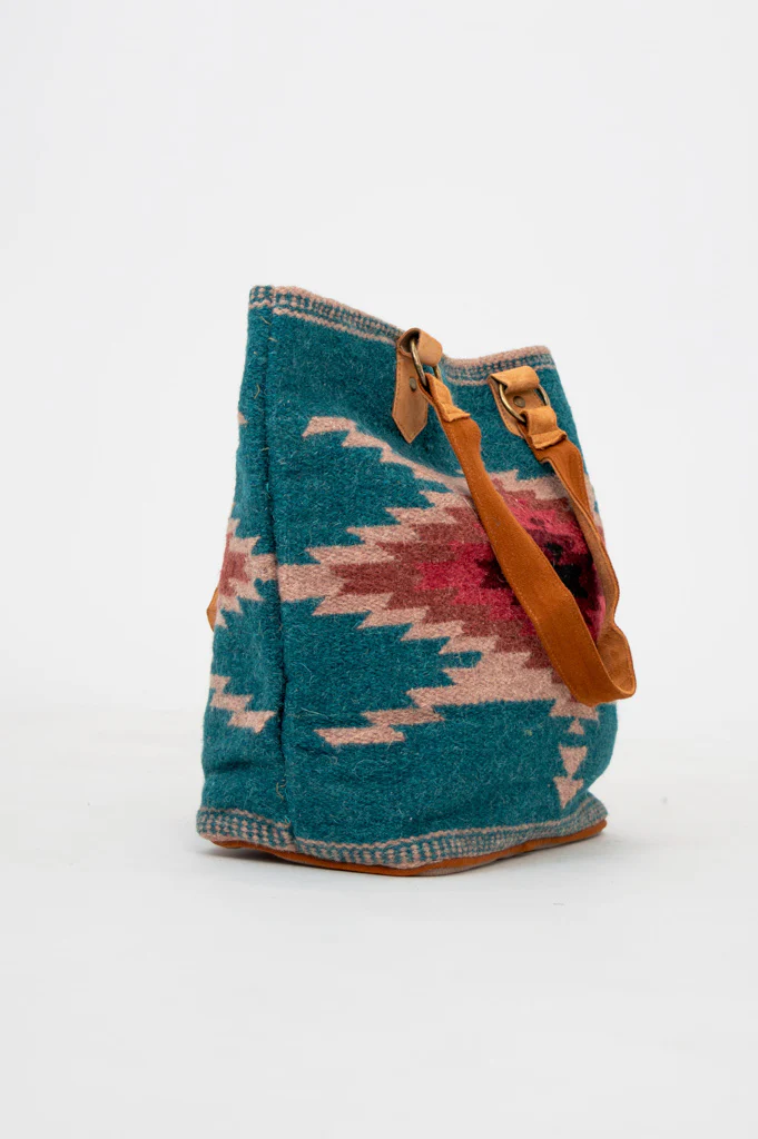 Ladies  Handbag B314 - Image 2