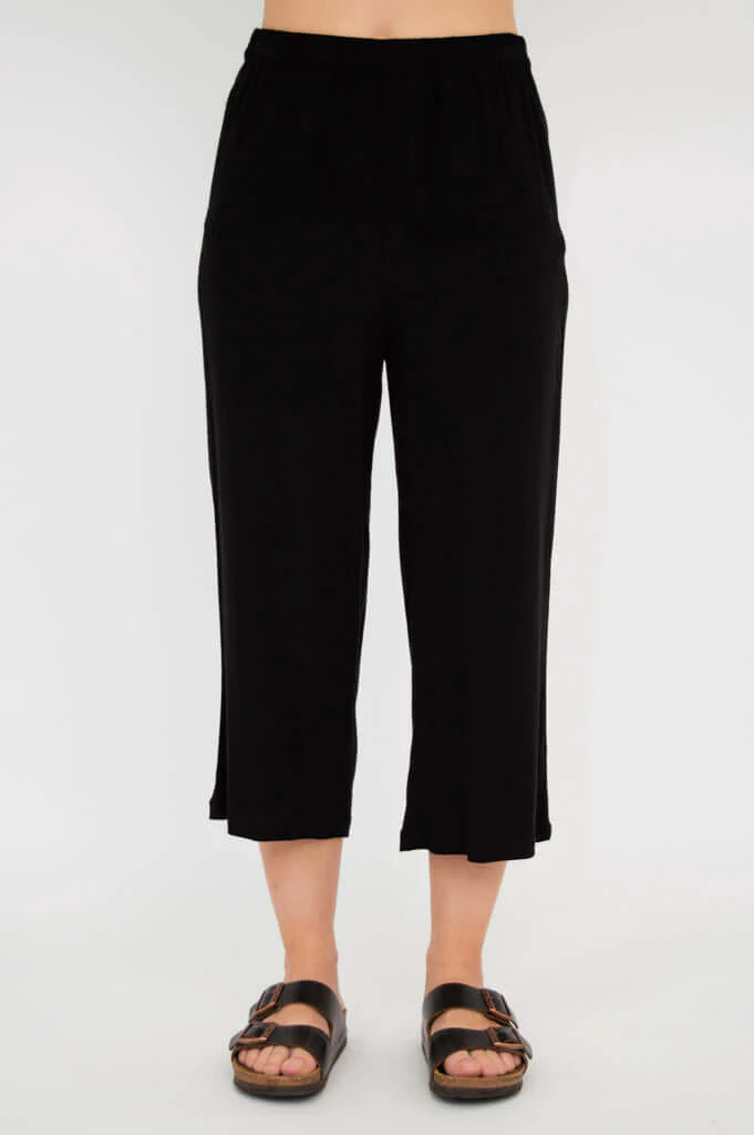 Bella Capri, Black, Linen Bamboo - Image 3