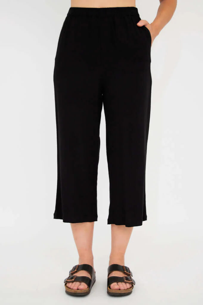 Bella Capri, Black, Linen Bamboo - Image 4