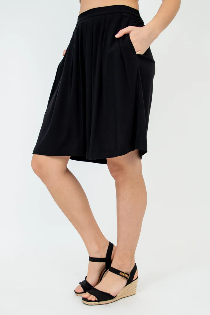 Betty Shorts, Black, Linen Bamboo - Final Sale - Image 3