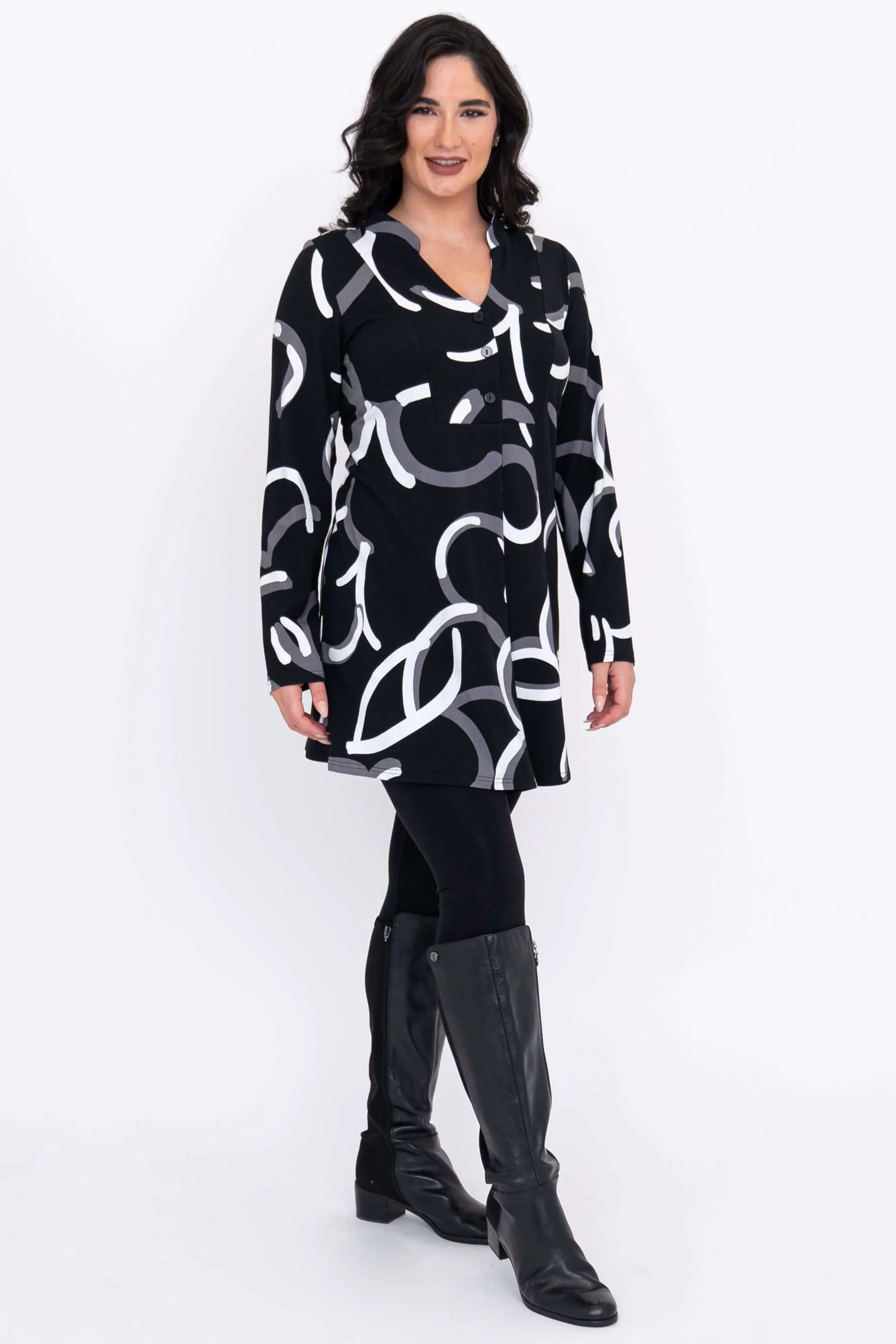 Edwina L/S Tunic, BW Focus, Bamboo - Image 3