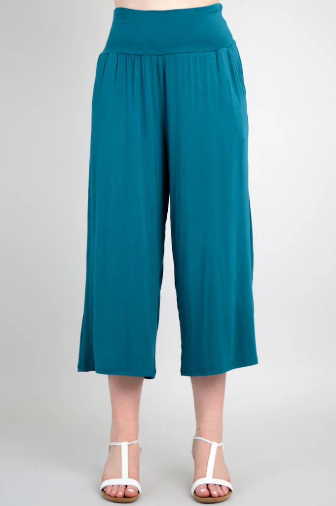 Gaylene Capri, Teal, Bamboo - Image 3