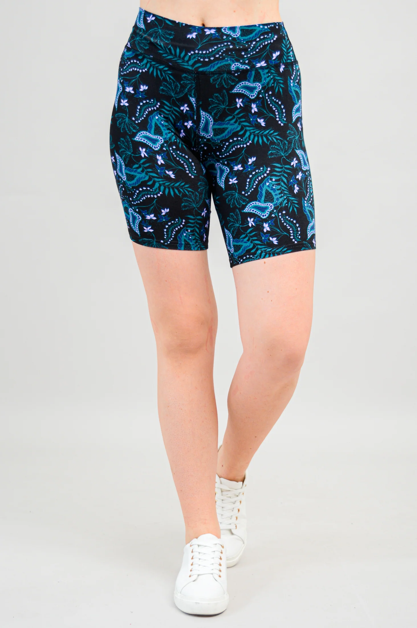 Hallie Shorts, Fantasia, Bamboo - Image 3