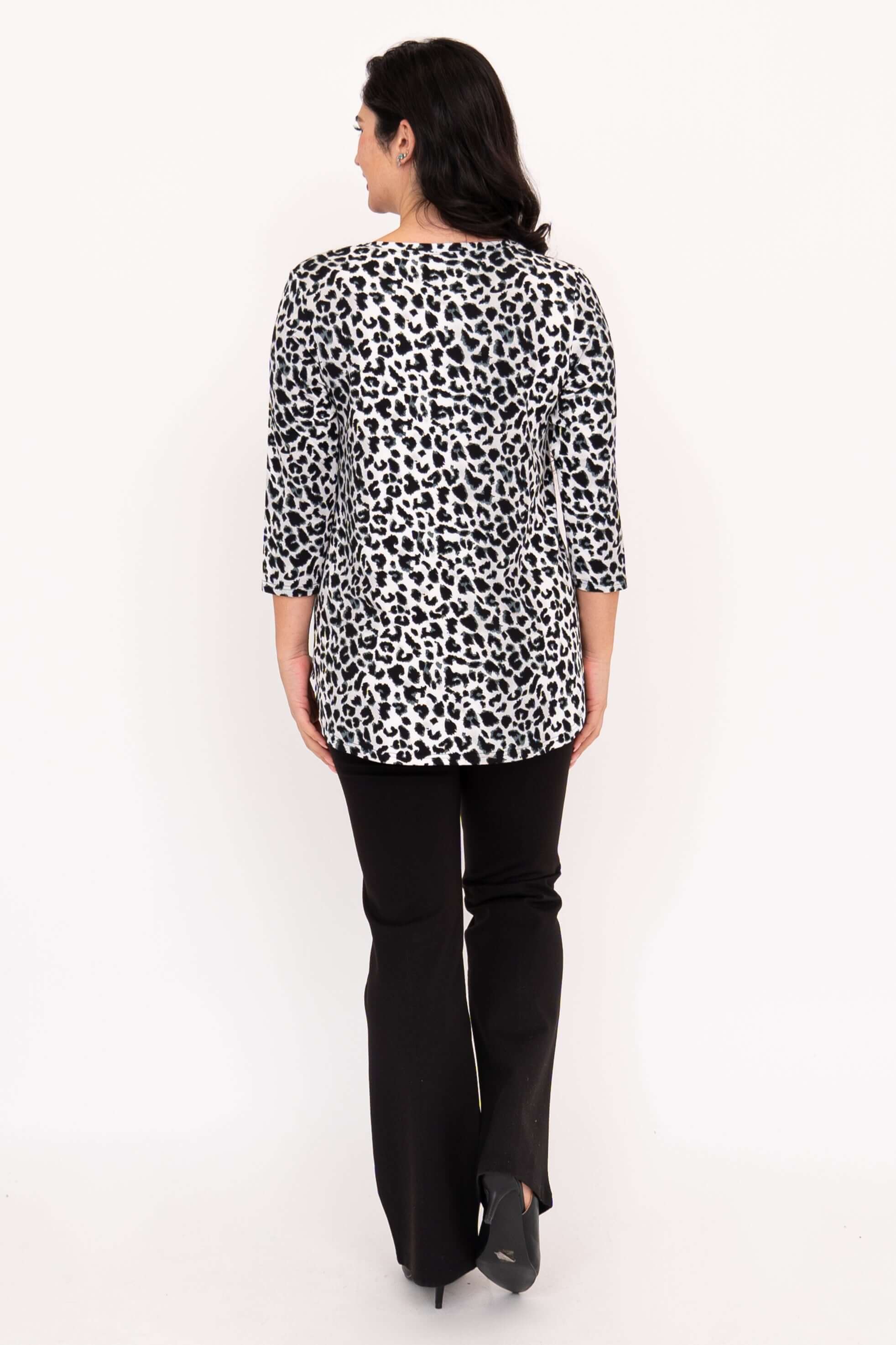 Jazz 3/4 Top, BW Leopard, Bamboo - Image 4