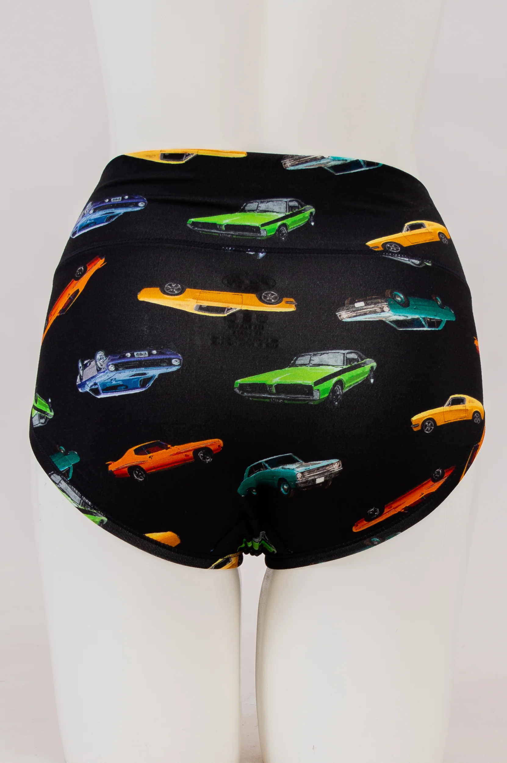 La Gaunche, Muscle Cars, Bamboo - Image 3