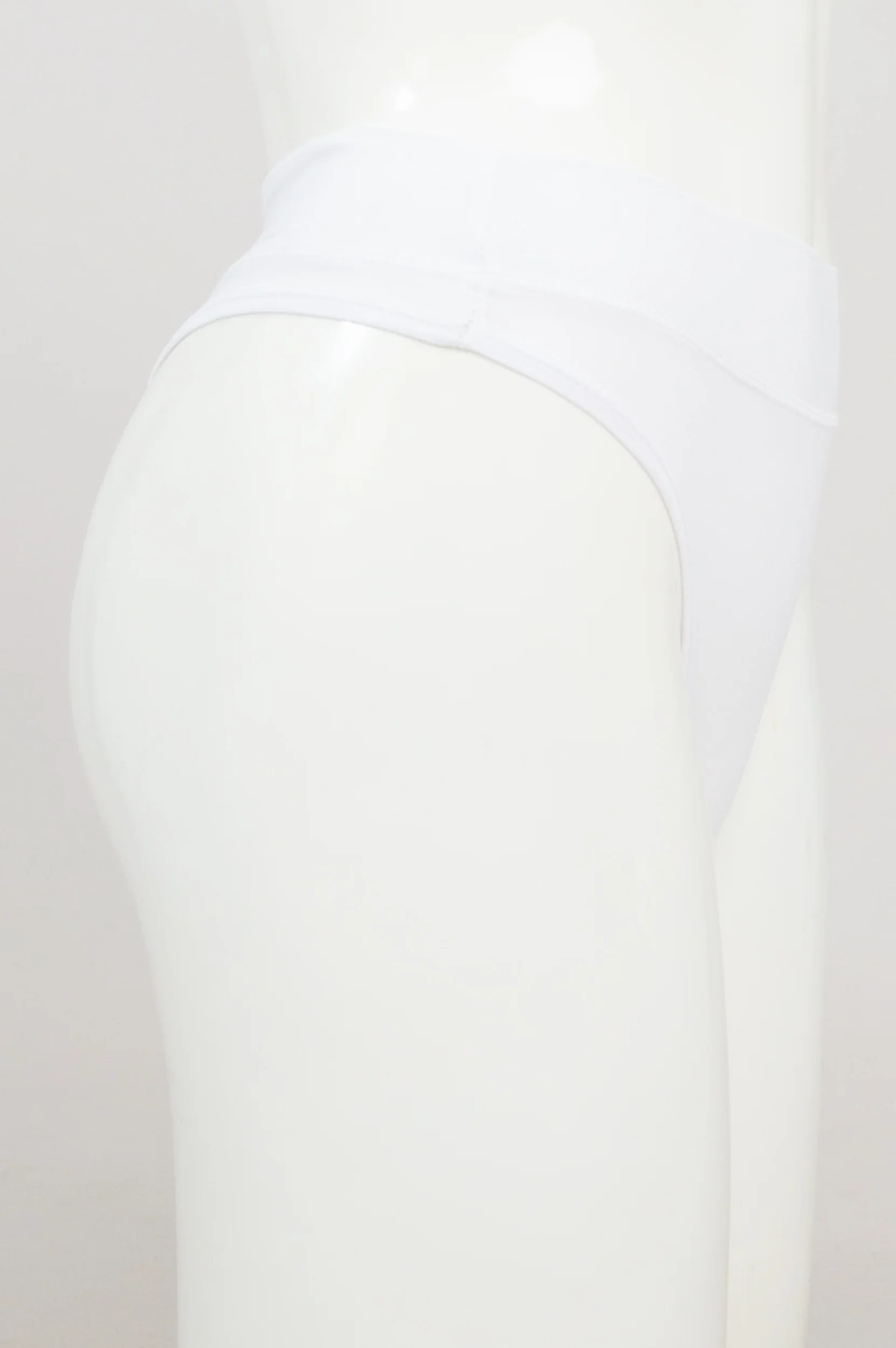 La Thong, White, Bamboo - Image 2
