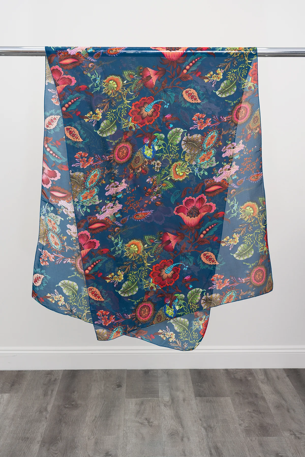 Large Silk Scarf - Image 31