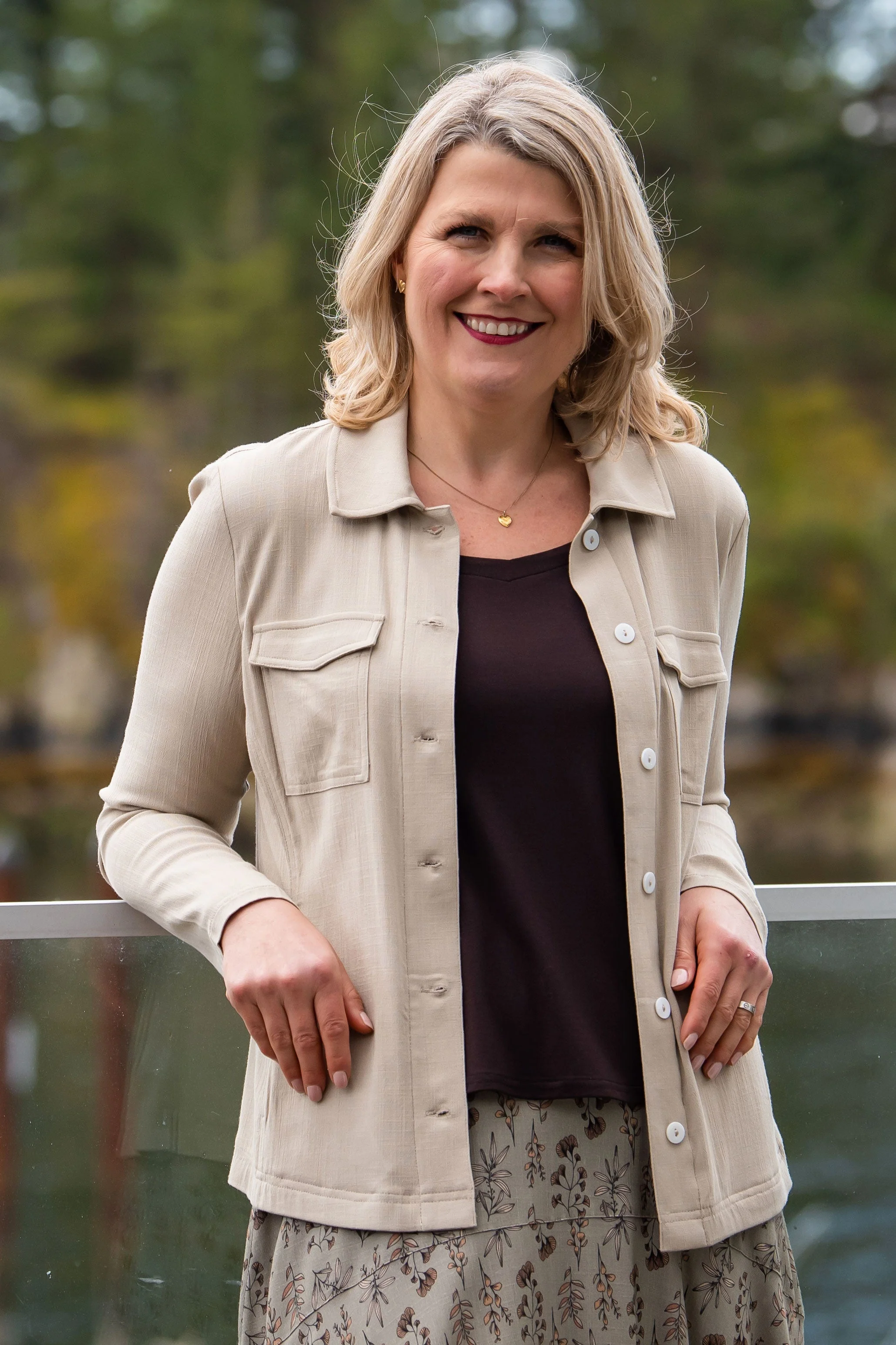 Lauren Jacket, Sand, Linen Bamboo - Final Sale - Image 4