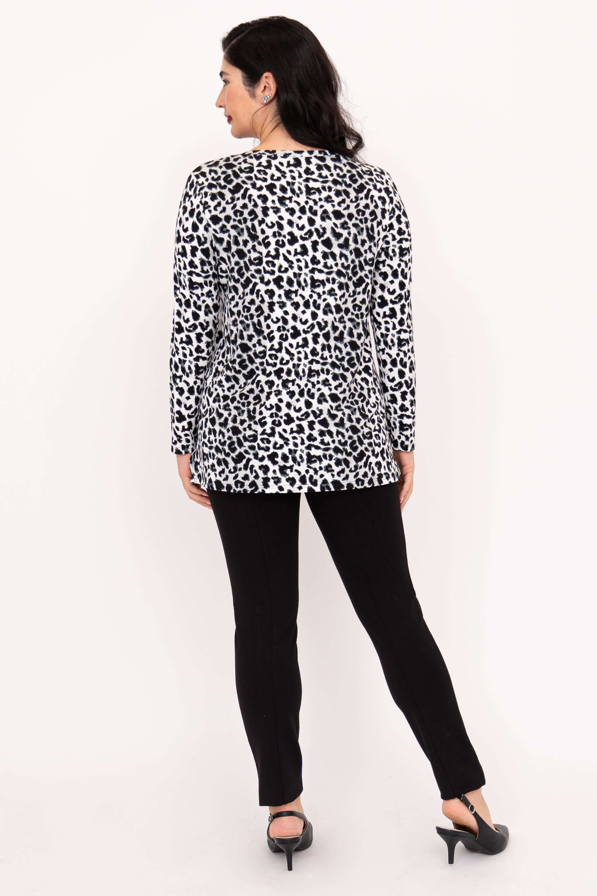 Margie Top, BW Leopard, Bamboo - Image 4