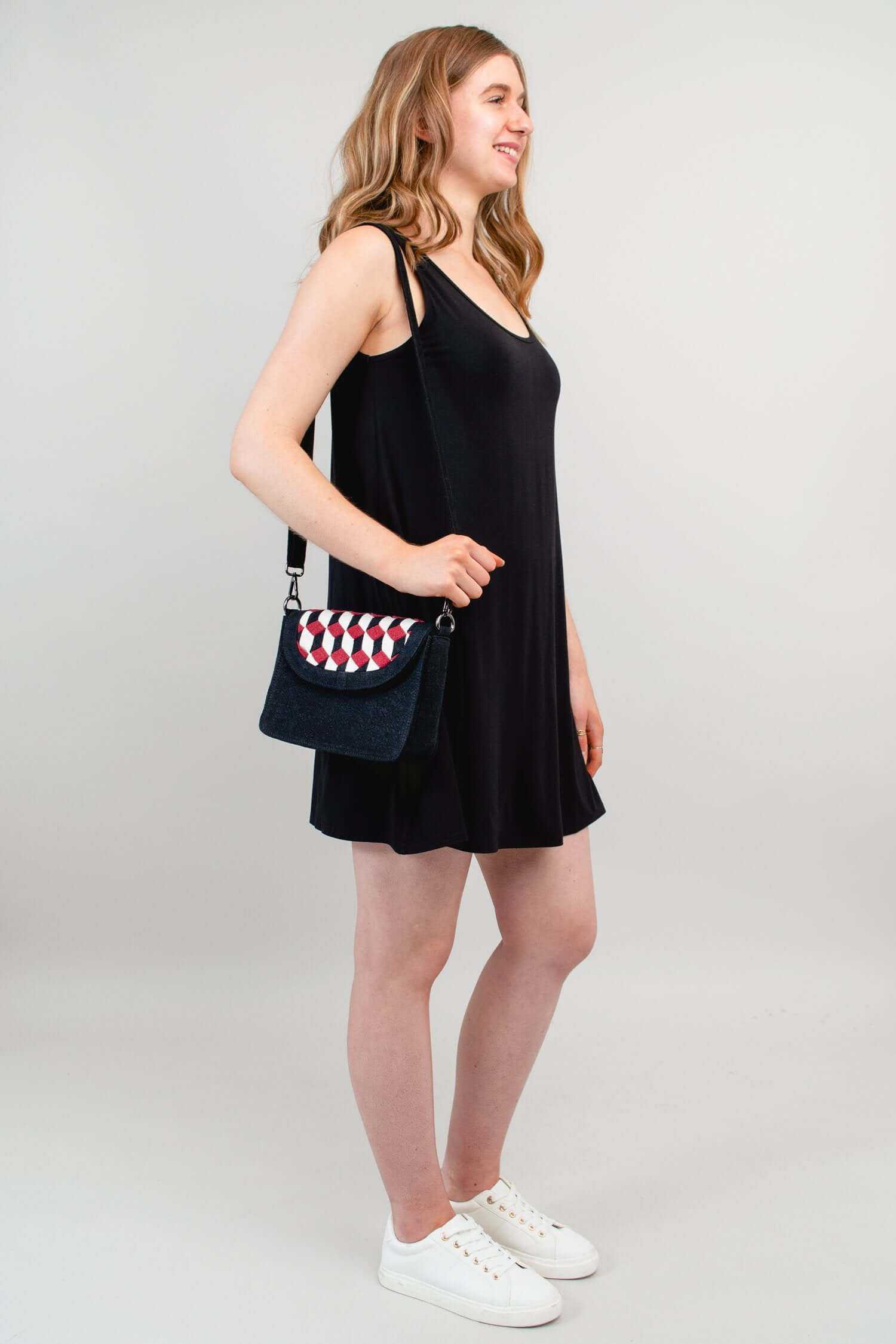 Miao Cross Body Bag, Black - Image 6
