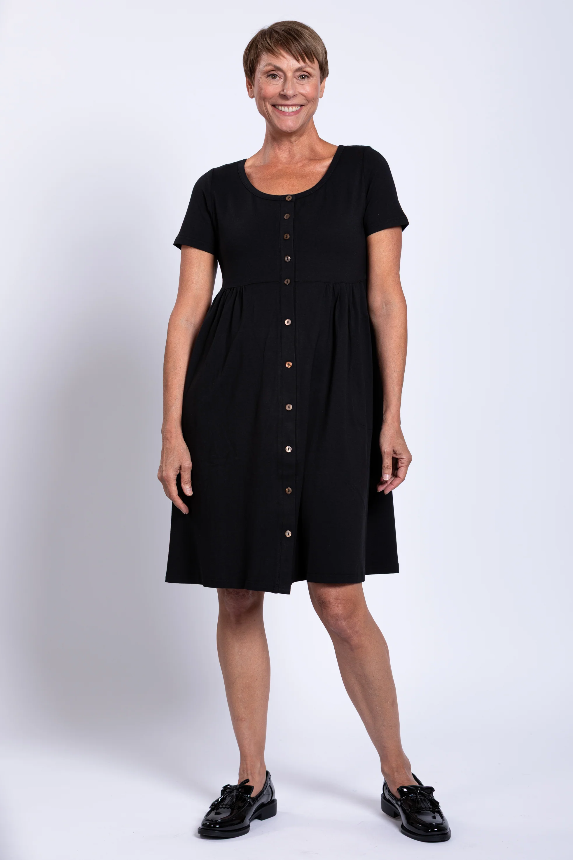 Nelly Short Sleeve Dress, Black, Bamboo - Image 4