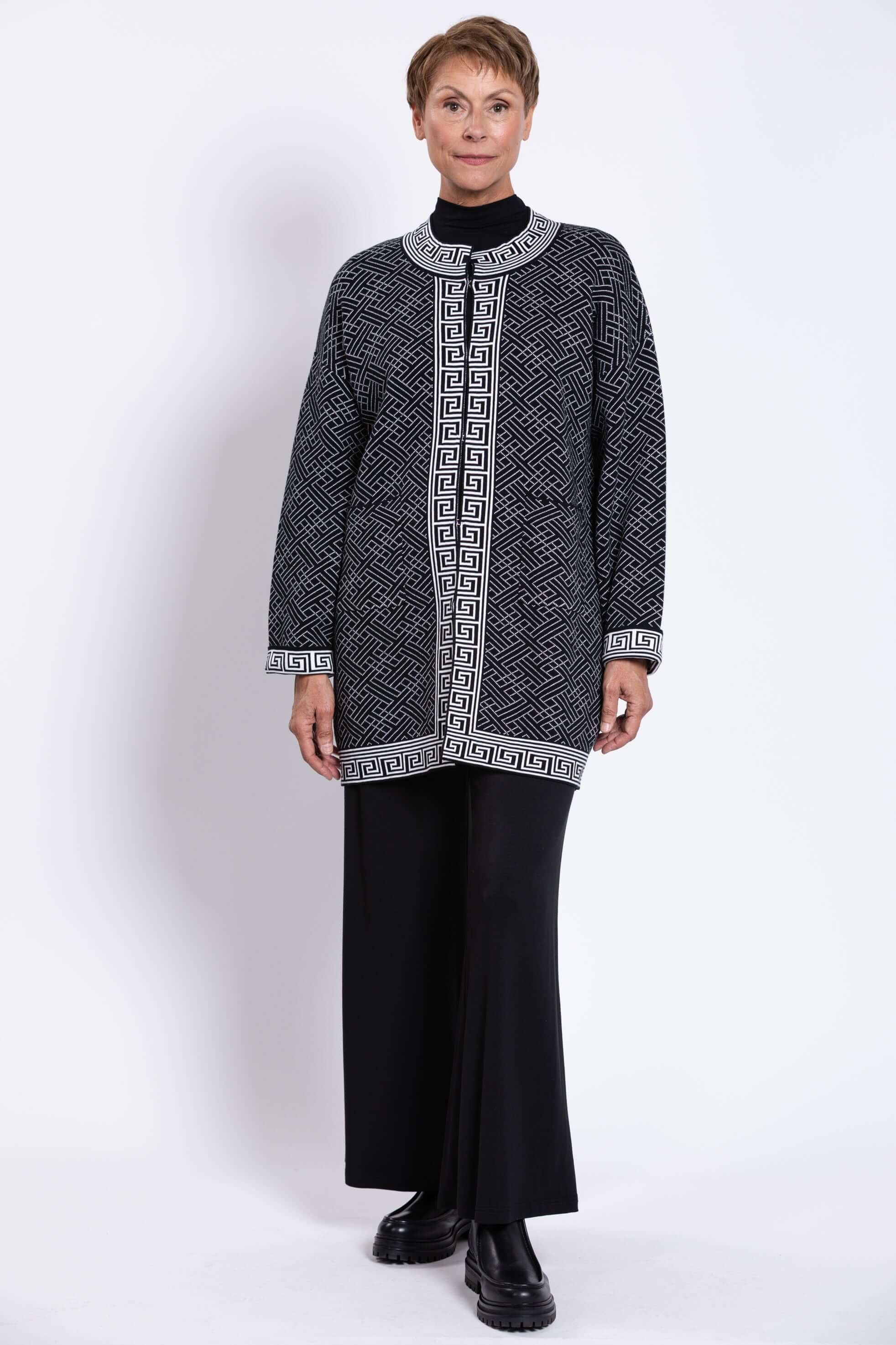 Oslo Cardigan, Black and White, Cotton - Image 6