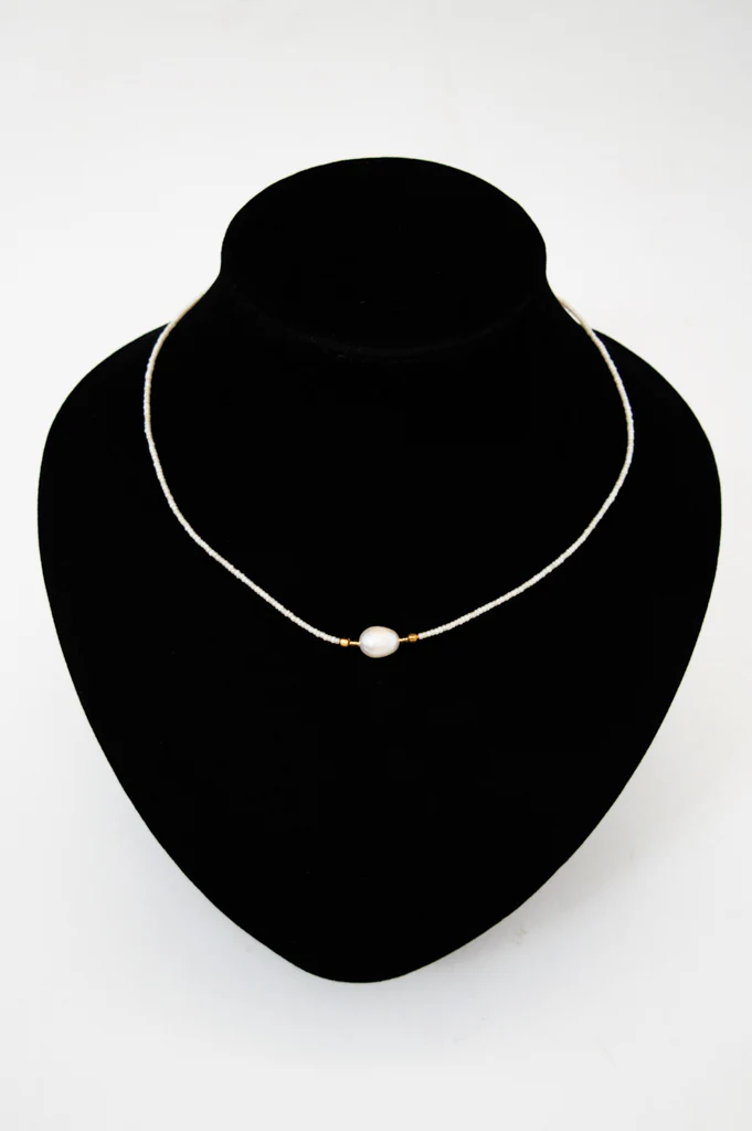 Short Necklaces - One Pearl - Image 11
