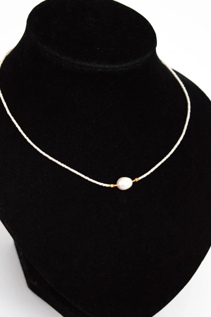 Short Necklaces - One Pearl - Image 13