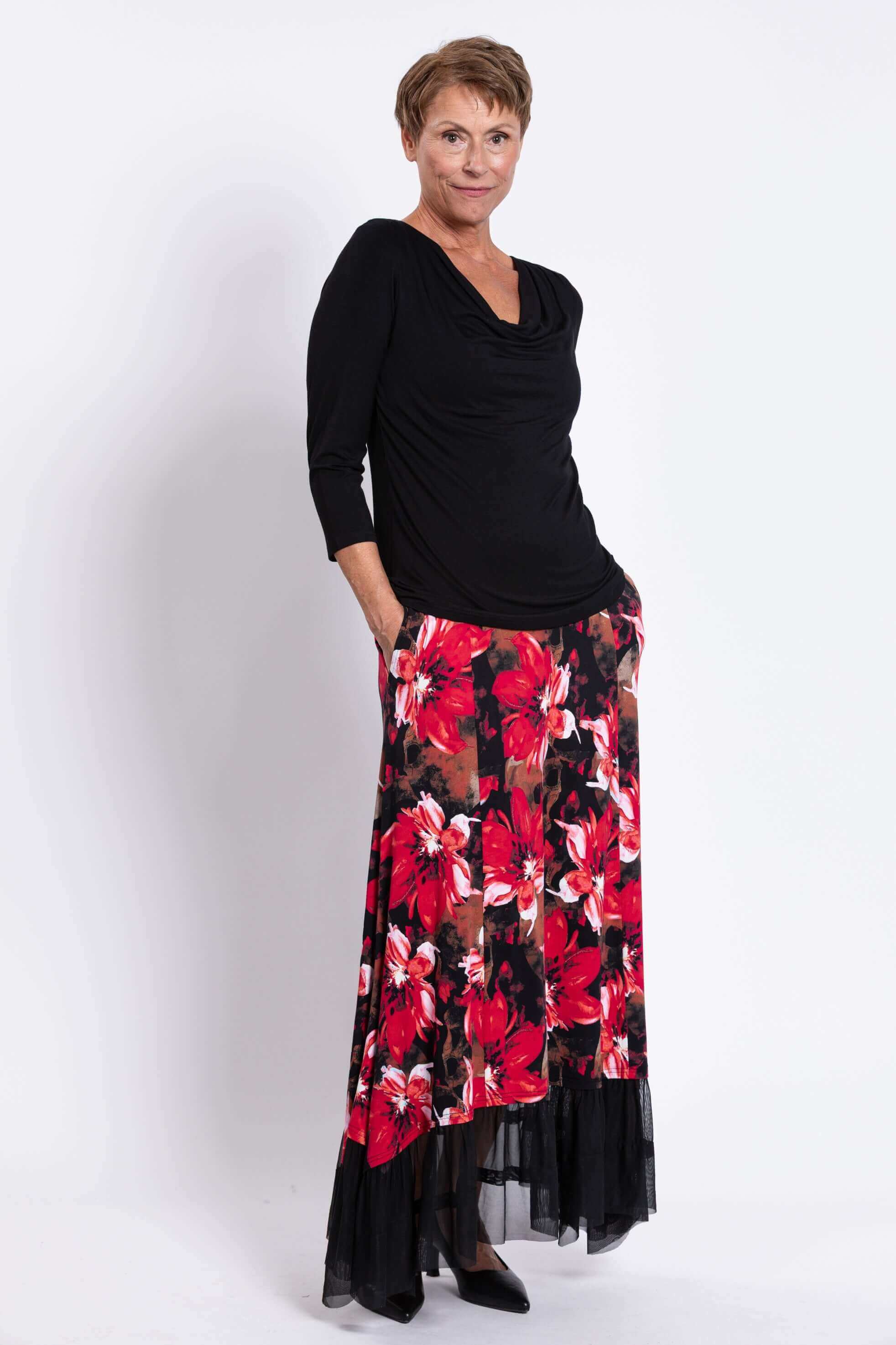Vera Skirt, Lipstick Poinsetta, Bamboo - Image 5