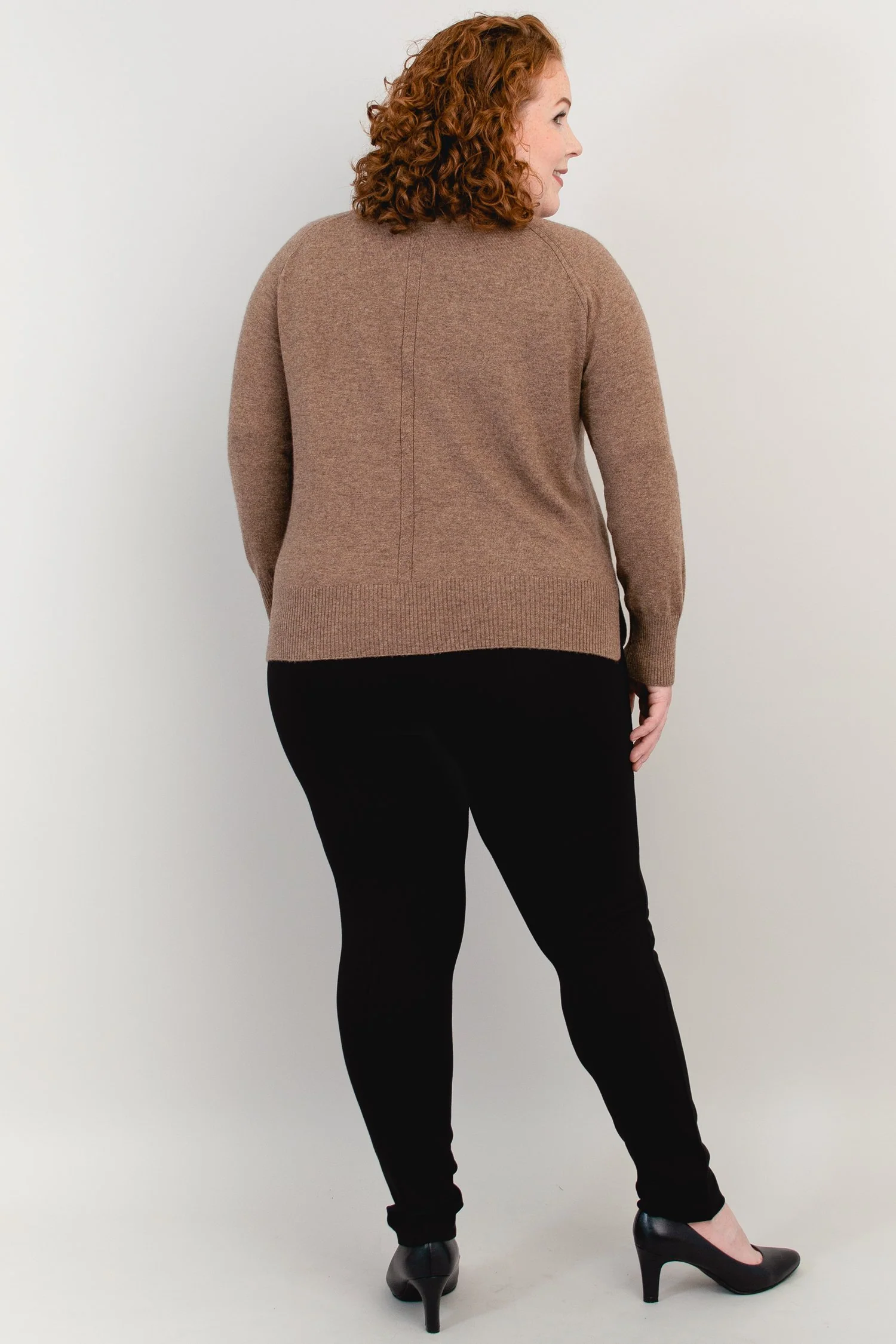 Winlaw Sweater, Autumn Taupe, Cashmere - Image 4